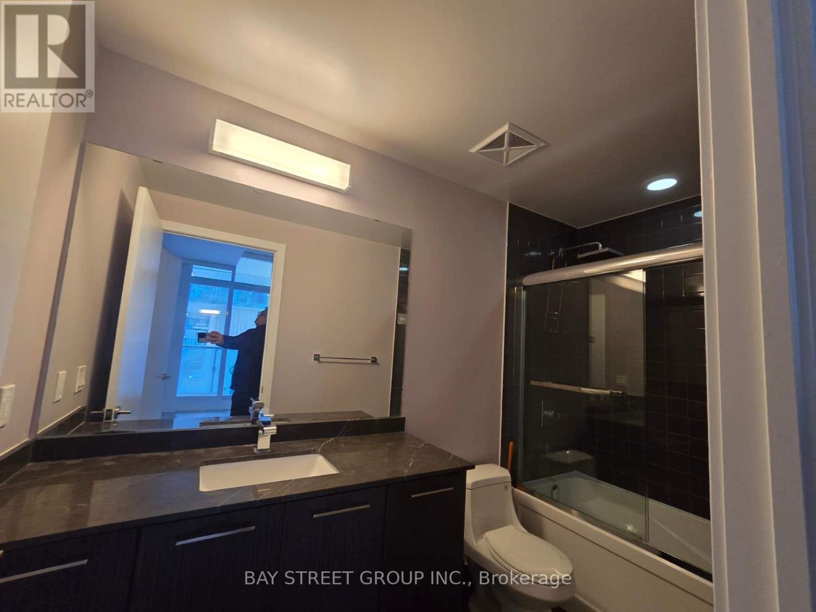 241 - 9471 Yonge Street, Richmond Hill, Ontario  L4C 1V4 - Photo 10 - N12737844