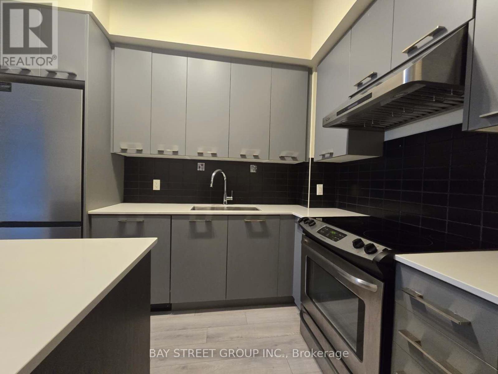 241 - 9471 Yonge Street, Richmond Hill, Ontario  L4C 1V4 - Photo 7 - N12737844