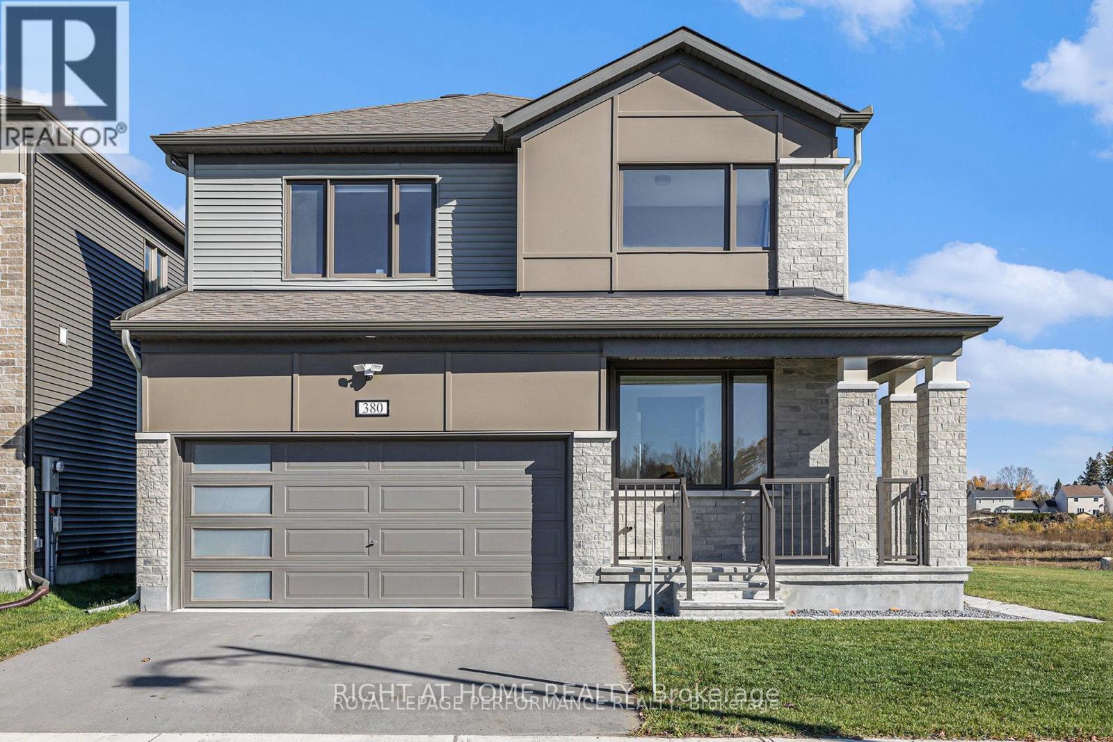 380 MEYNELL ROAD N, Ottawa, Ontario