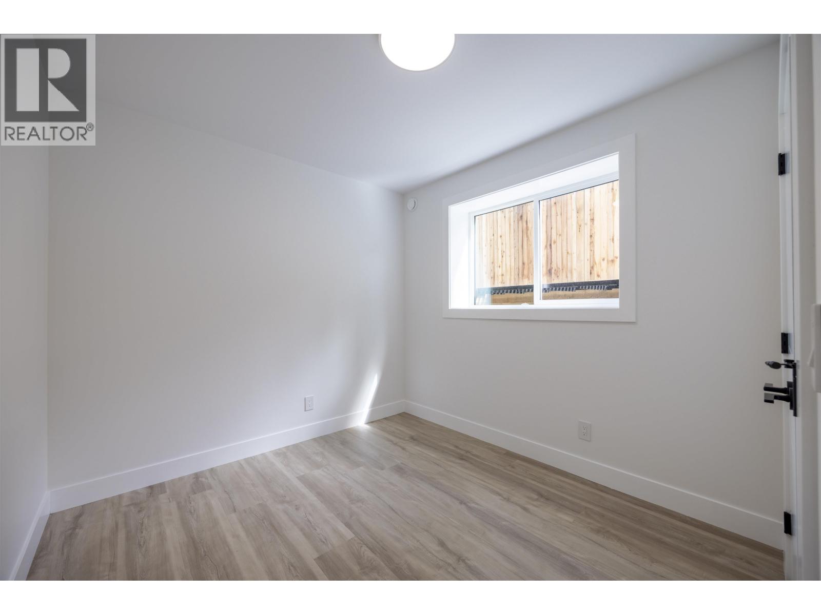 3321 Oxford Street, Port Coquitlam, British Columbia V3B 4C9 - Photo 38 - R3084379