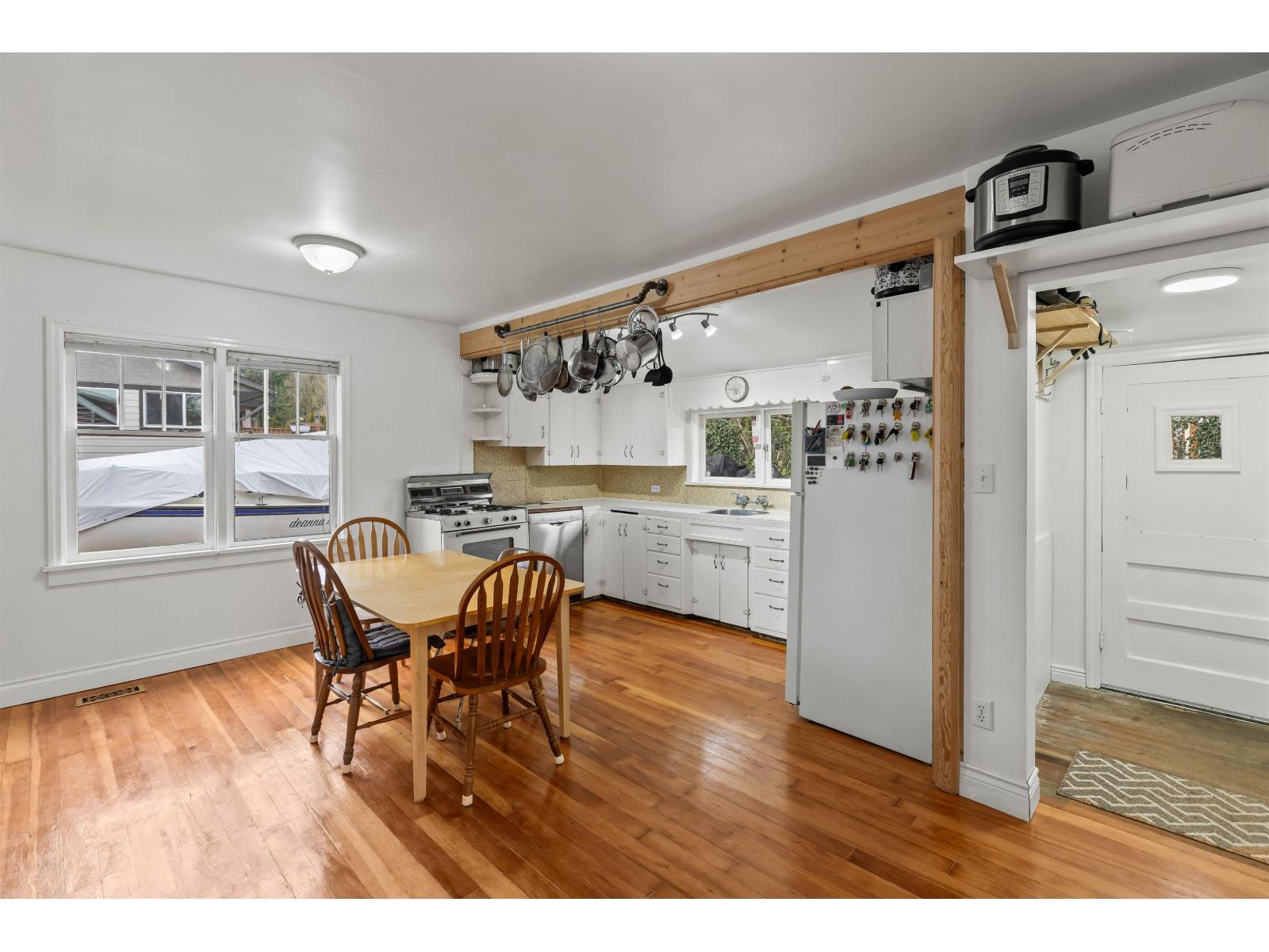 32789 4 Avenue, Mission, British Columbia  V2V 1R5 - Photo 12 - R3083534