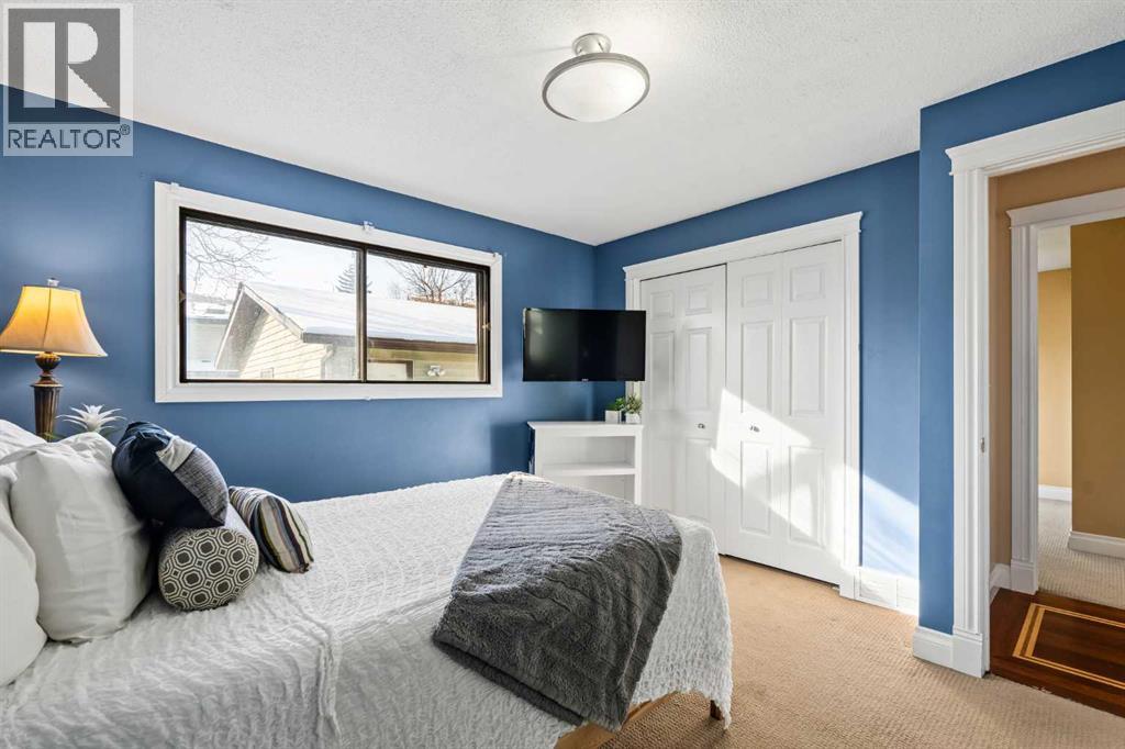 1343 Berkley Drive Nw, Calgary, Alberta  T3K 1T4 - Photo 22 - A2281545