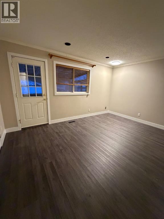 221 Ross Haven Drive, Fort Mcmurray, Alberta  T9H 3P1 - Photo 14 - A2282507