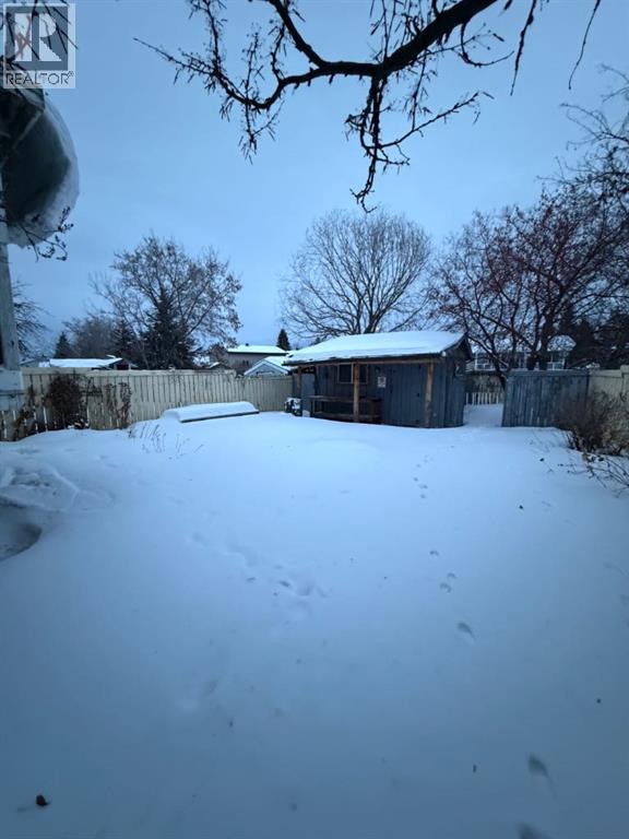 221 Ross Haven Drive, Fort Mcmurray, Alberta  T9H 3P1 - Photo 29 - A2282507