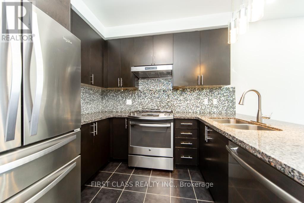 5355 Tenth Line W, Mississauga, Ontario  L5M 0V8 - Photo 9 - W12639602