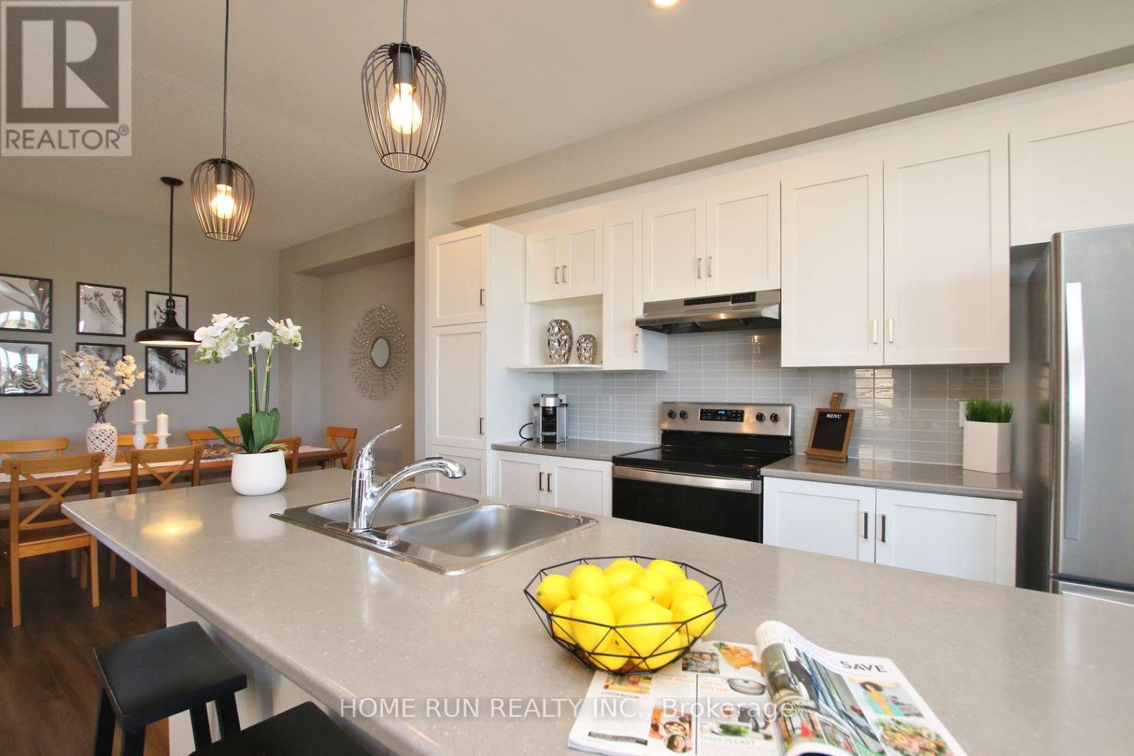 53 Stokes Drive, Carleton Place, Ontario  K7C 0J6 - Photo 7 - X12737868