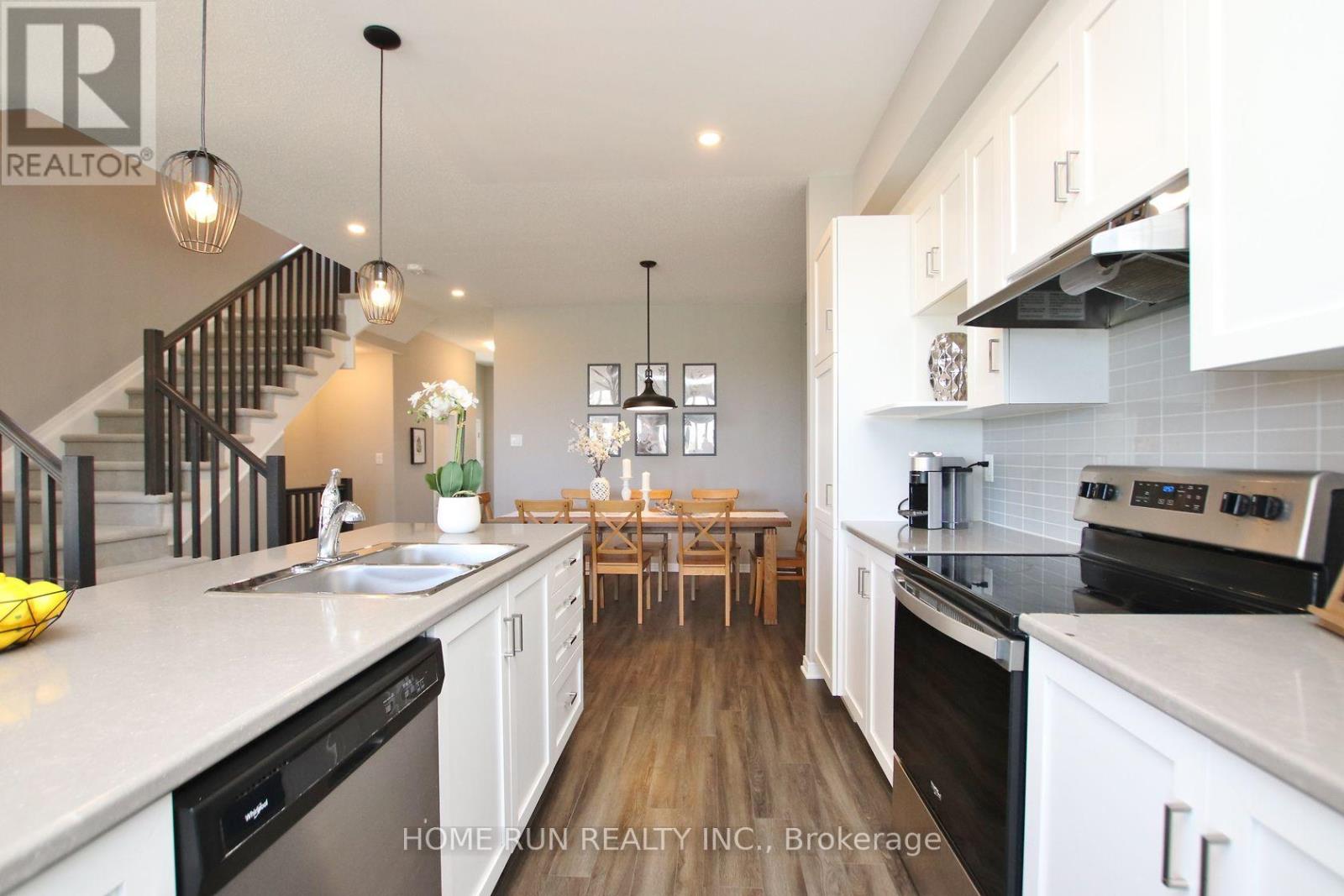 53 Stokes Drive, Carleton Place, Ontario  K7C 0J6 - Photo 9 - X12737868