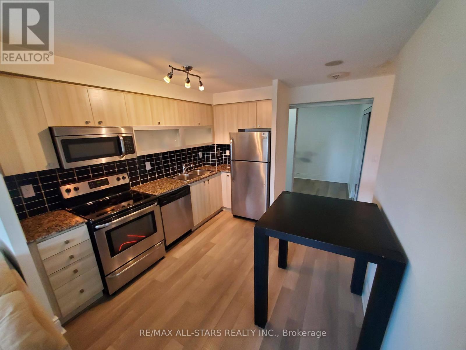 407 - 2015 Sheppard Avenue E, Toronto, Ontario  M2J 0B3 - Photo 4 - C12737866