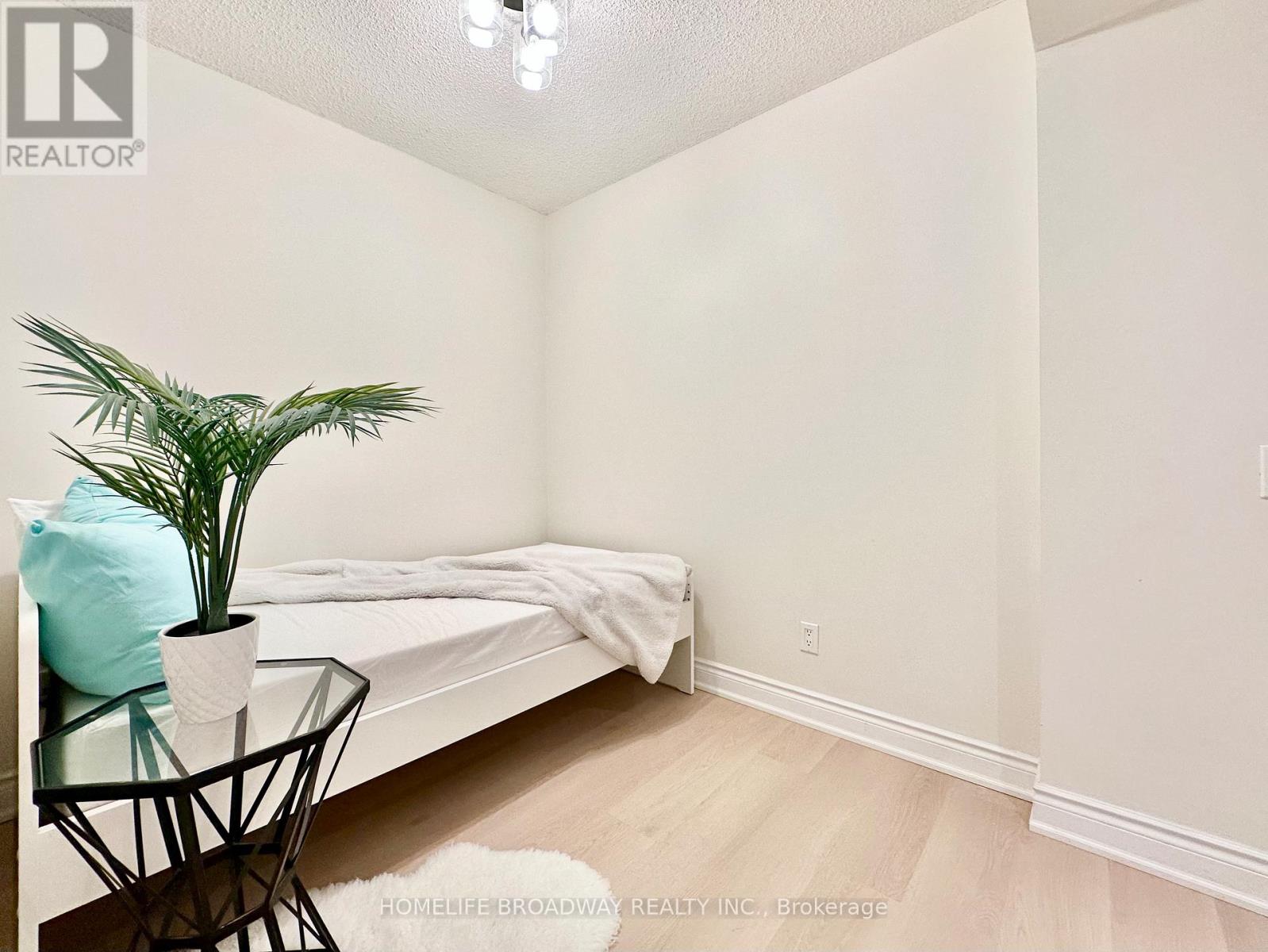 521 - 15 Northtown Way, Toronto, Ontario  M2N 7A2 - Photo 9 - C12737870