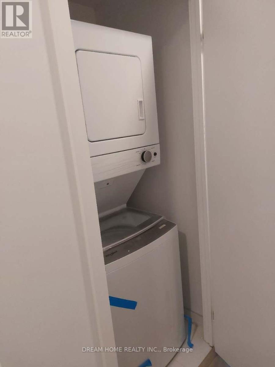 3303 - 238 Simcoe Street, Toronto, Ontario  M5T 3B9 - Photo 12 - C12737872