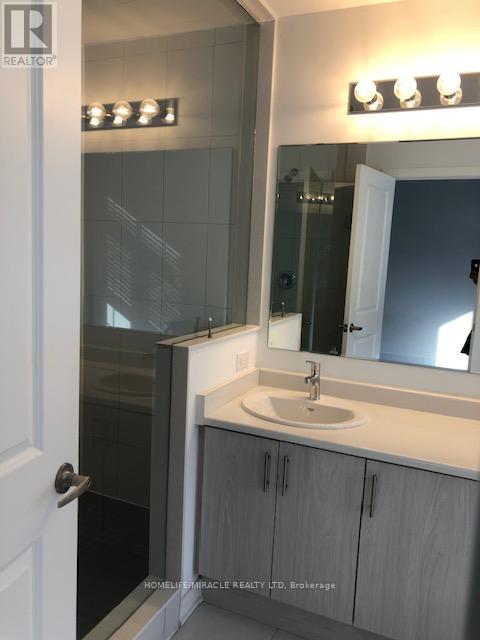 17 Calloway Way, Whitby, Ontario  L1N 2J5 - Photo 8 - E12737880