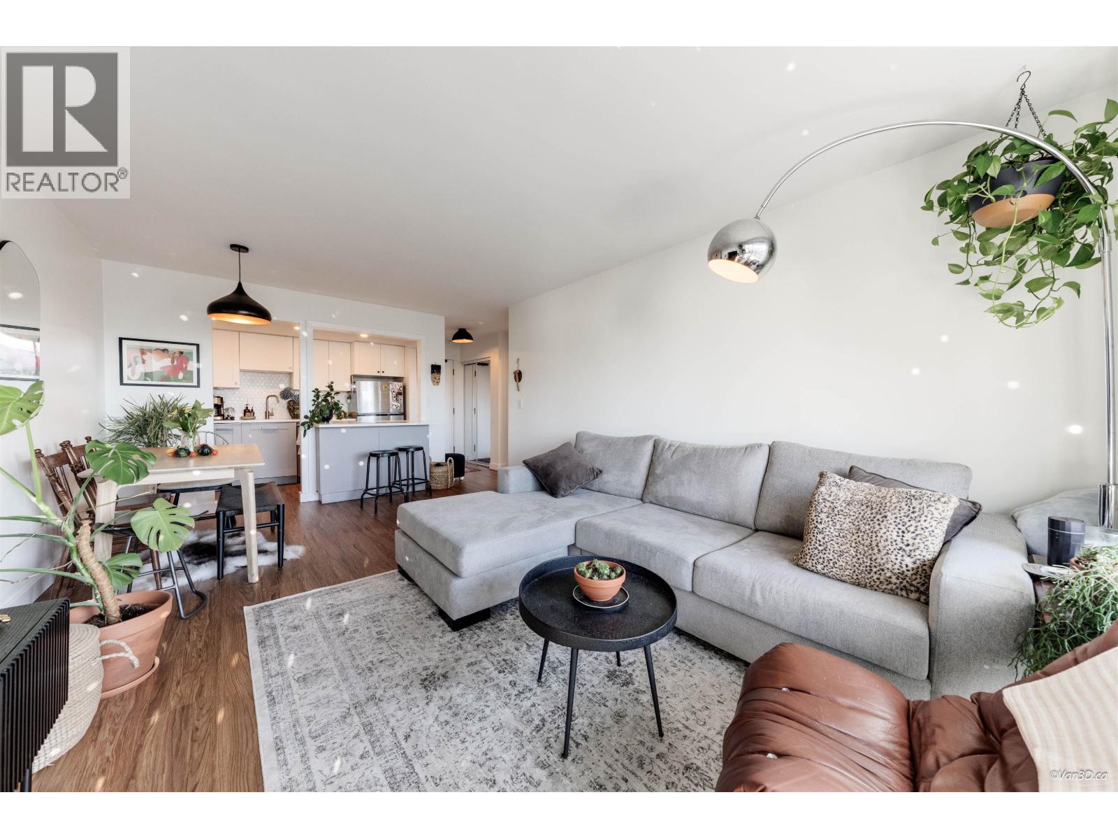 408 2215 Dundas Street, Vancouver, British Columbia  V5L 1J9 - Photo 3 - R3084460