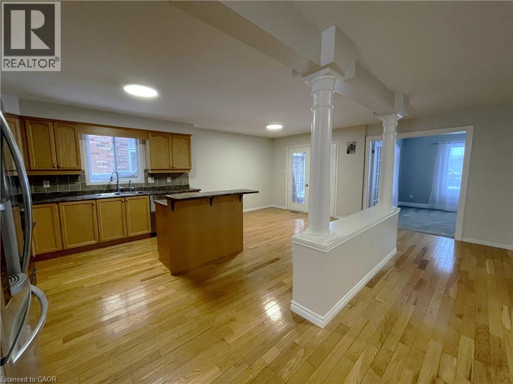 443 Lausanne Crescent, Waterloo, Ontario  N2T 2X4 - Photo 14 - 40801563