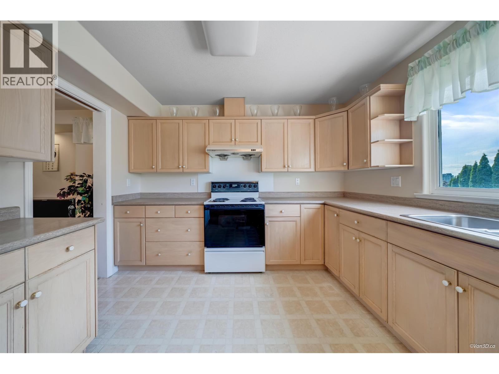 2870 Stanley Place, Coquitlam, British Columbia  V3B 7L7 - Photo 12 - R3084240