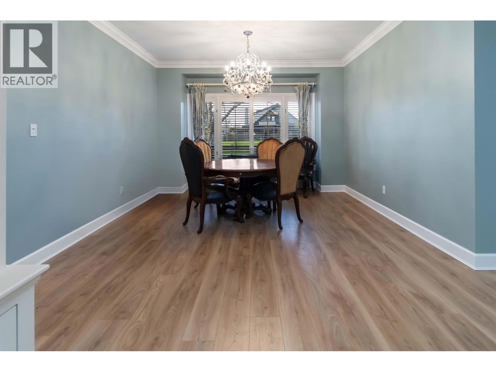 8405 Gillnet Place, Vancouver, British Columbia  V6P 6P7 - Photo 6 - R3084274