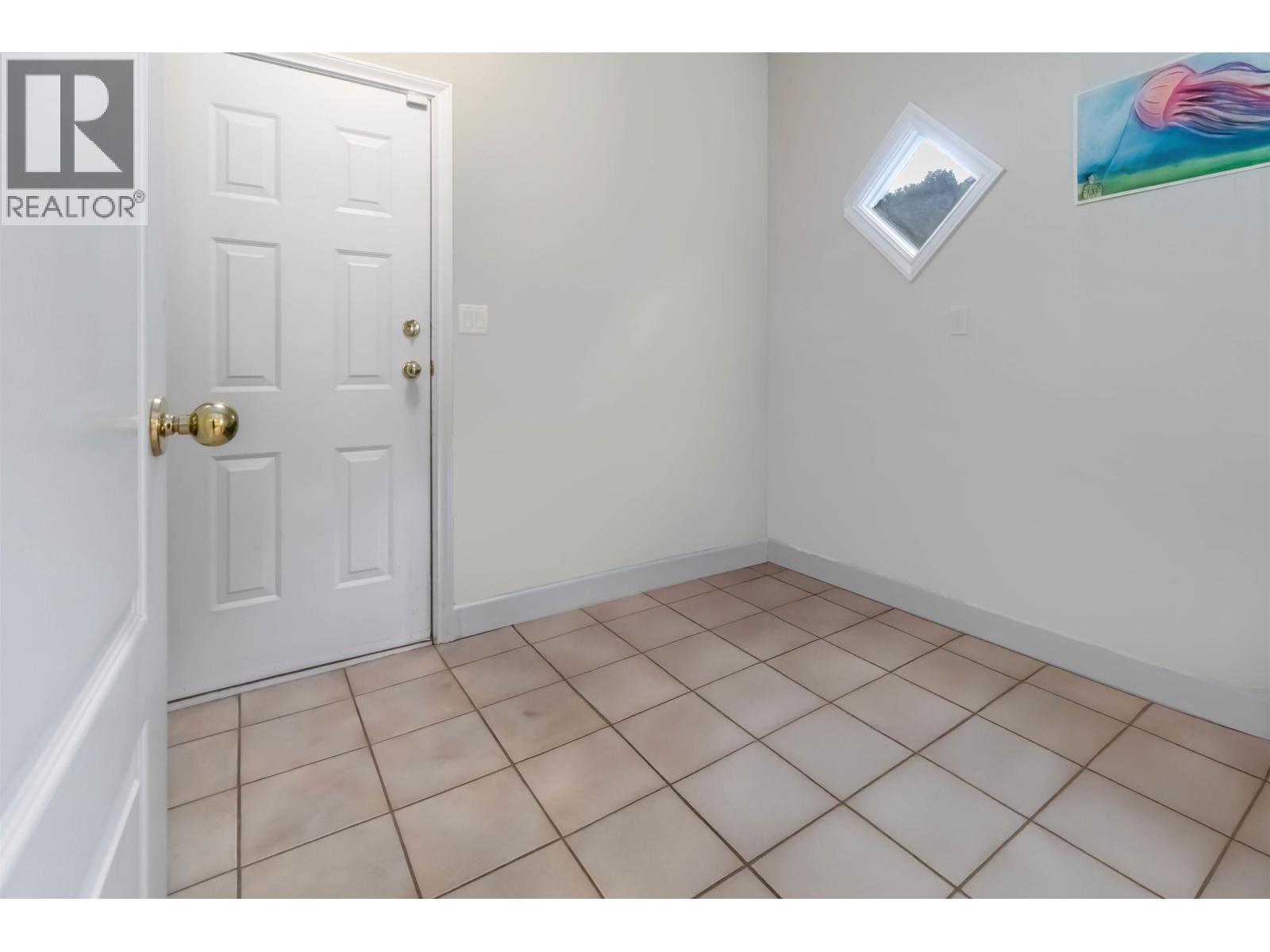 8405 Gillnet Place, Vancouver, British Columbia  V6P 6P7 - Photo 23 - R3084274