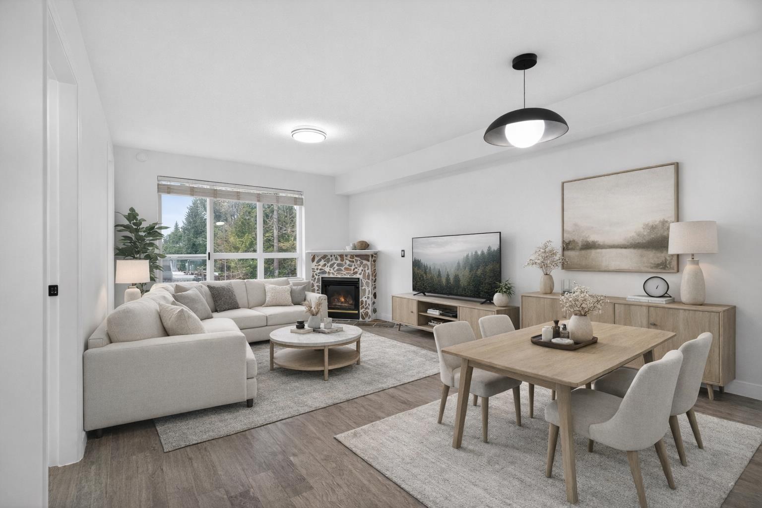 305 14377 103 Avenue, Surrey, British Columbia V3T 5V5 - Photo 2 - R3083564