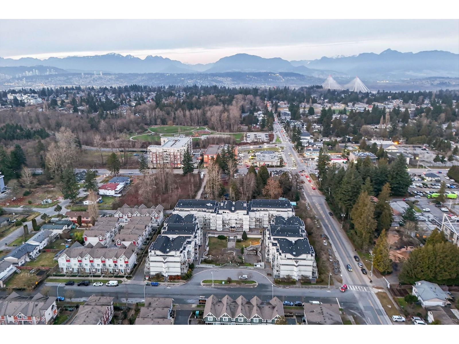 305 14377 103 Avenue, Surrey, British Columbia V3T 5V5 - Photo 34 - R3083564