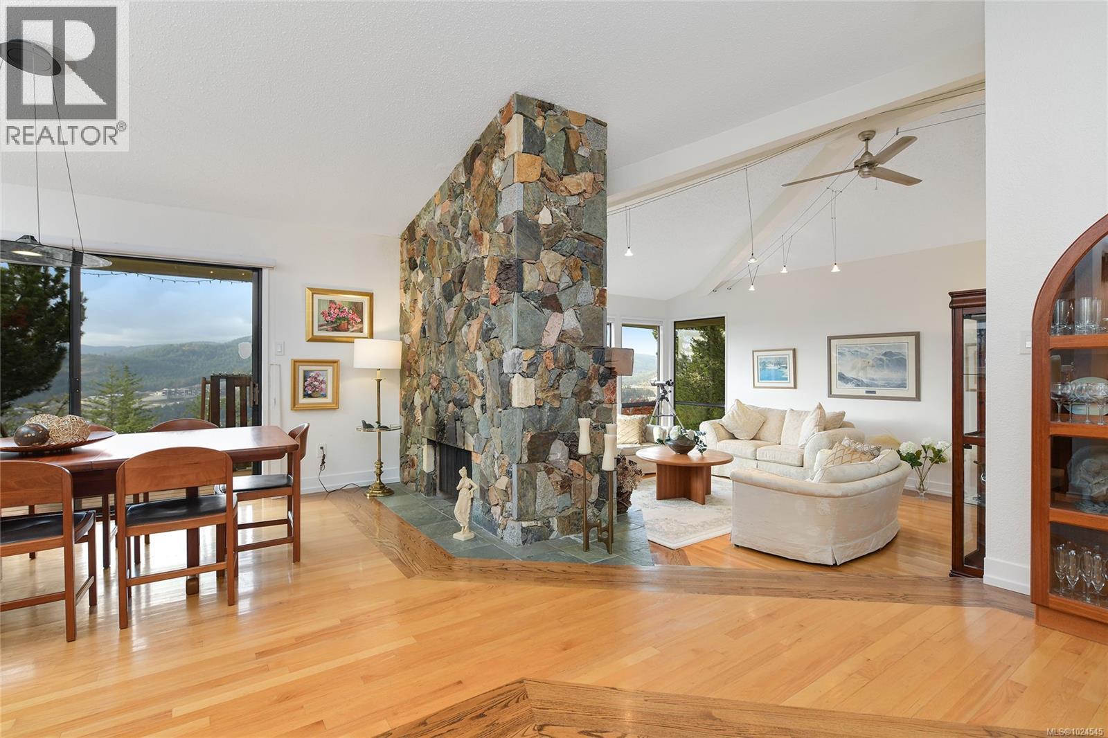 754 Walfred Rd, Langford, British Columbia  V9C 2N9 - Photo 4 - 1024545