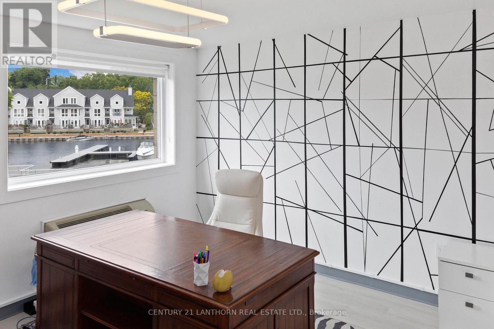 212 - 35 Bridge Street, Prince Edward County, Ontario  K0K 2T0 - Photo 1 - X12737922