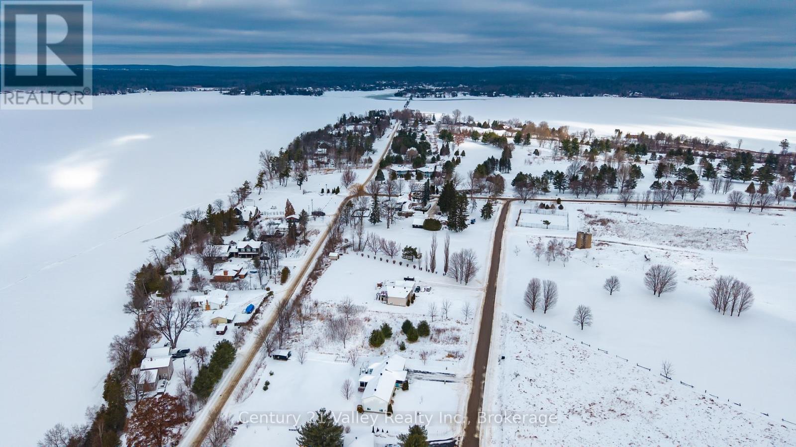 50 Spindle Drift Road, Greater Madawaska, Ontario  K0J 1H0 - Photo 10 - X12737962