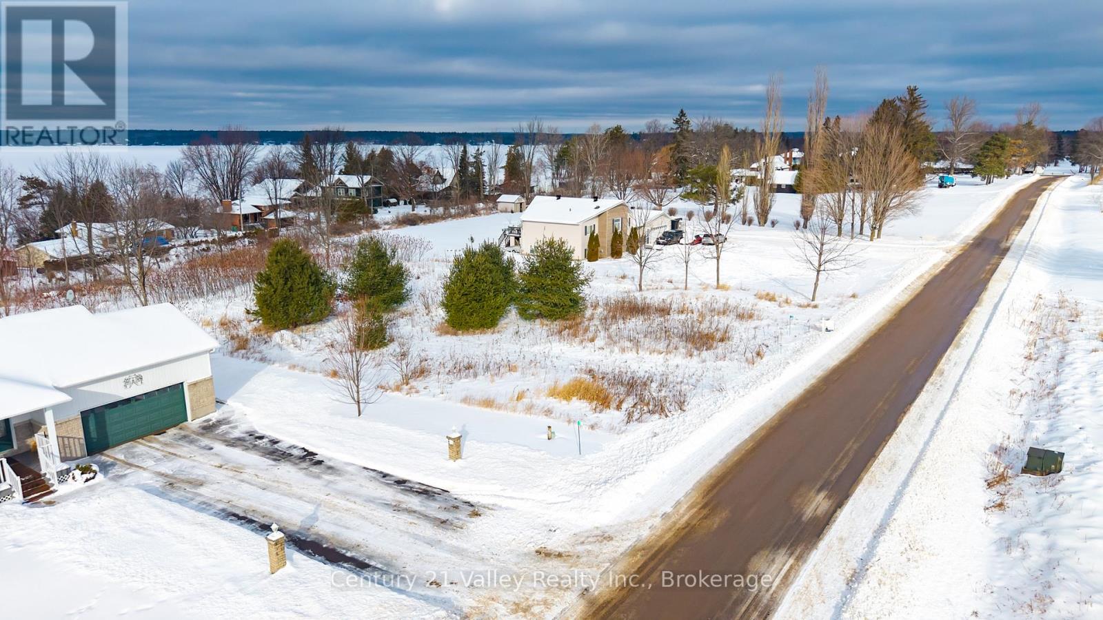 50 Spindle Drift Road, Greater Madawaska, Ontario  K0J 1H0 - Photo 12 - X12737962