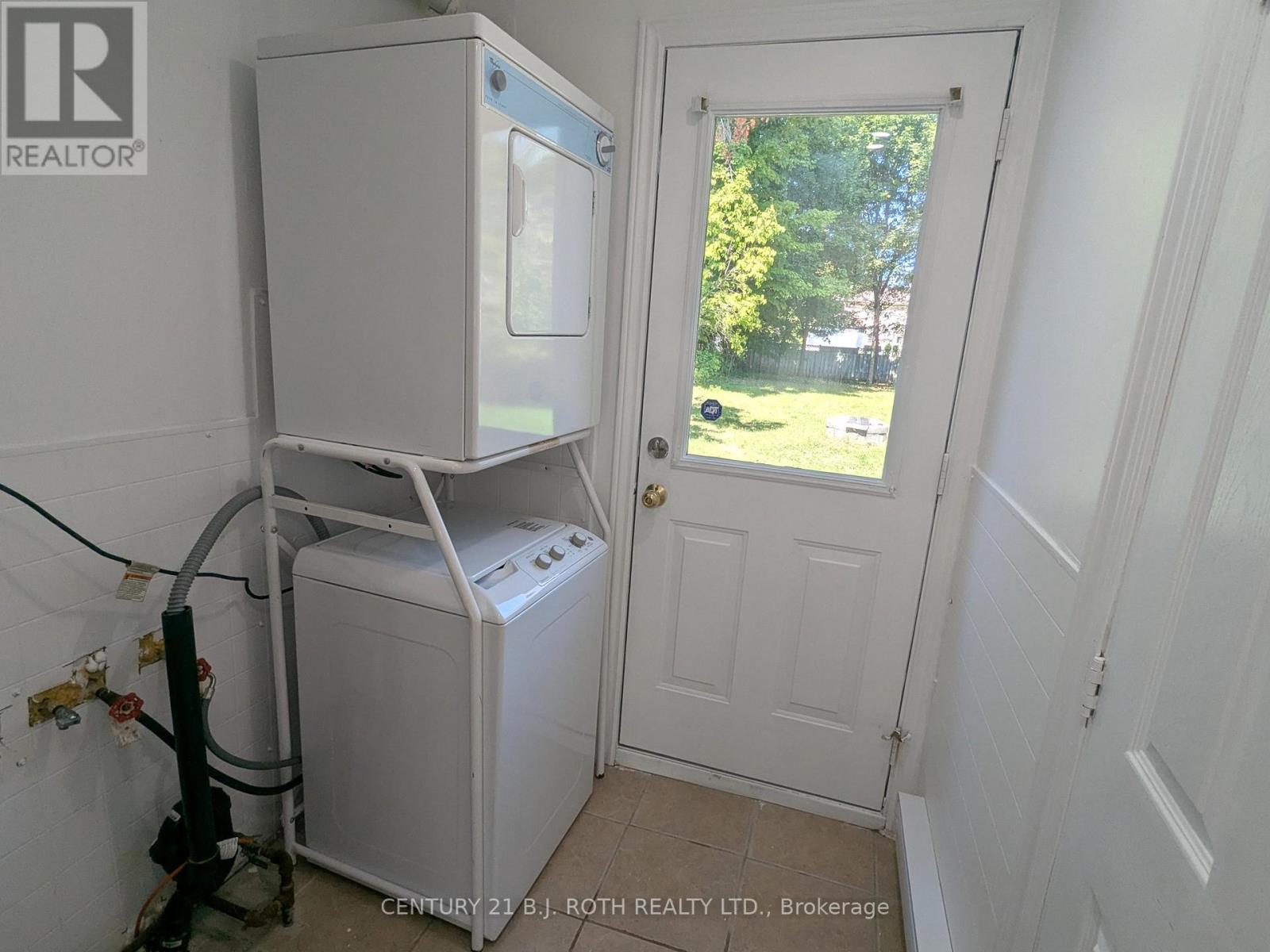 696 Hastings Avenue, Innisfil, Ontario  L9S 1Z3 - Photo 17 - N12400865