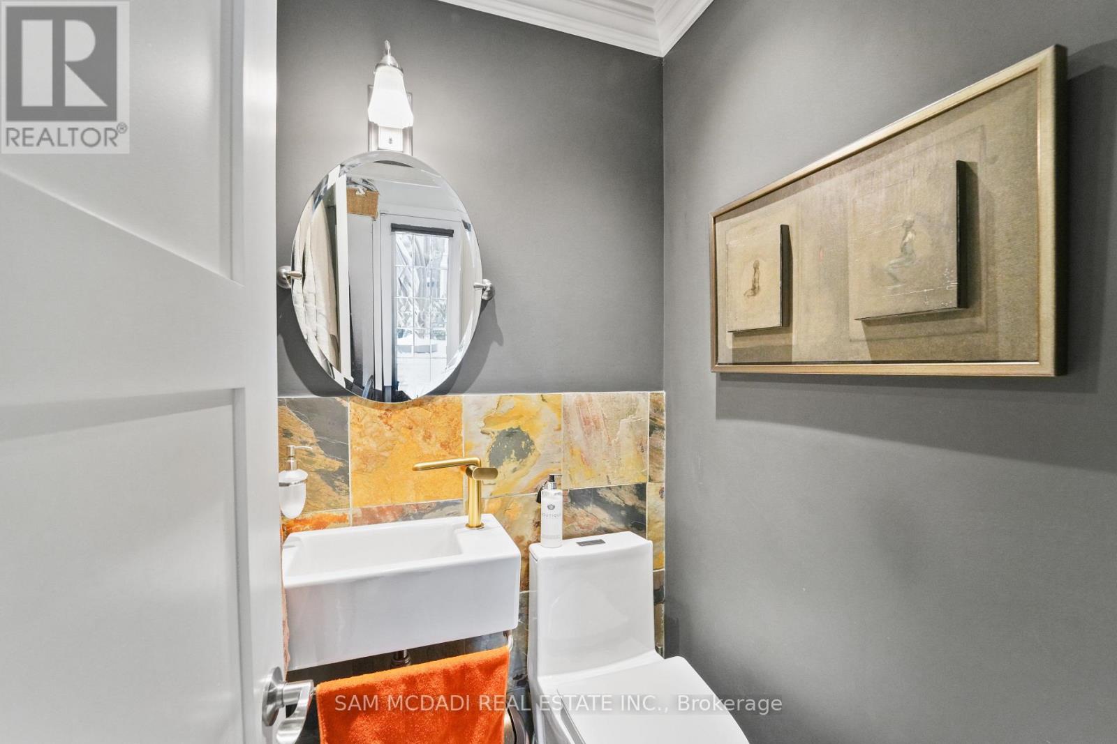 3620 Ponytrail Drive, Mississauga, Ontario  L4X 1W4 - Photo 17 - W12704068