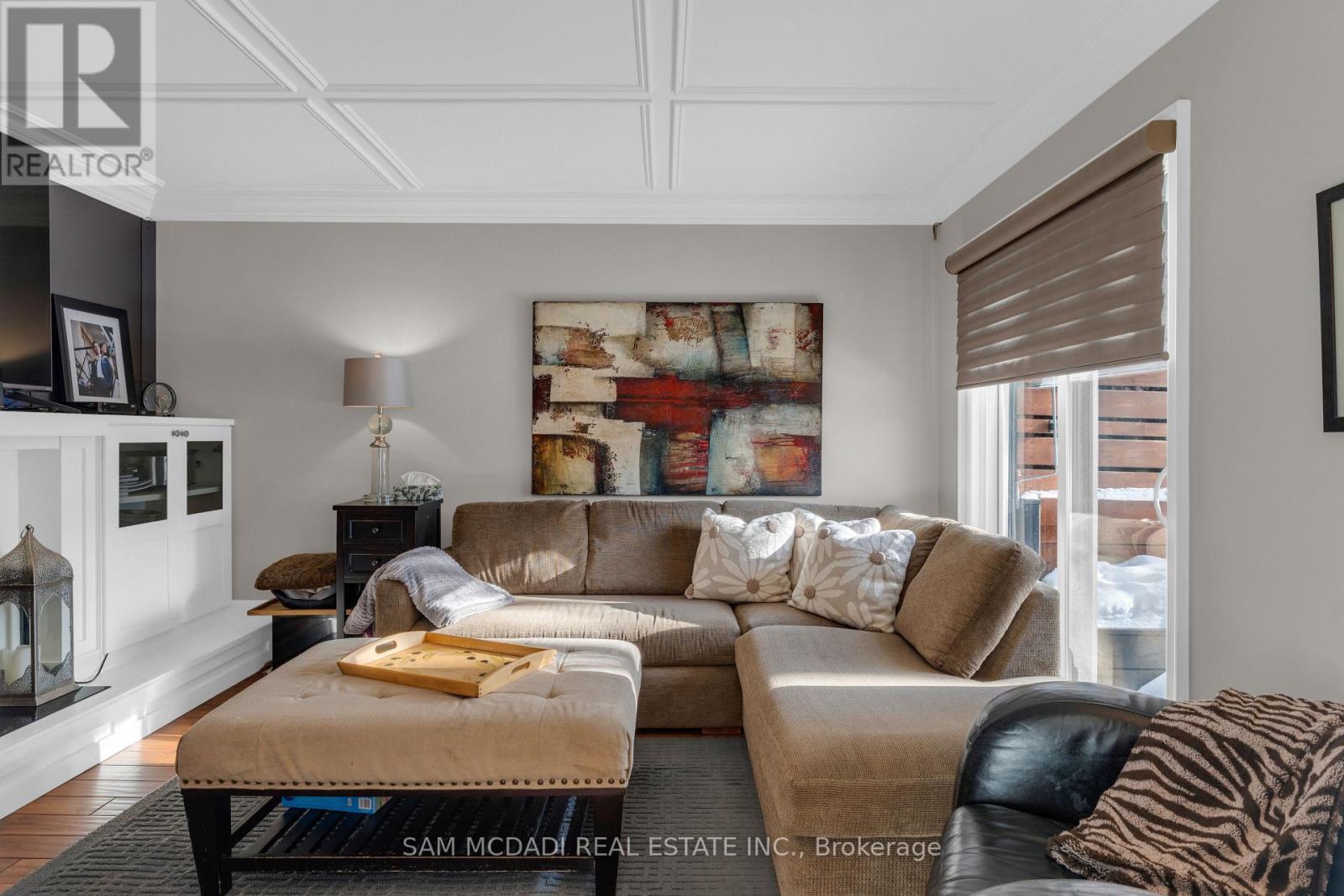 3620 Ponytrail Drive, Mississauga, Ontario  L4X 1W4 - Photo 13 - W12704068