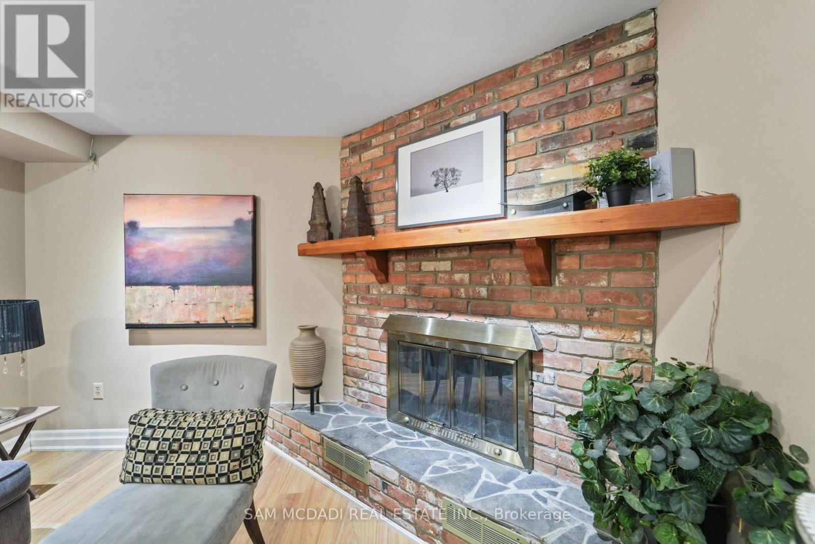 3620 Ponytrail Drive, Mississauga, Ontario  L4X 1W4 - Photo 33 - W12704068