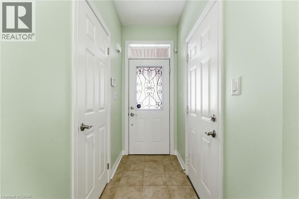 35 Losino Street, Caledon, Ontario  L7C 3N2 - Photo 3 - 40800789