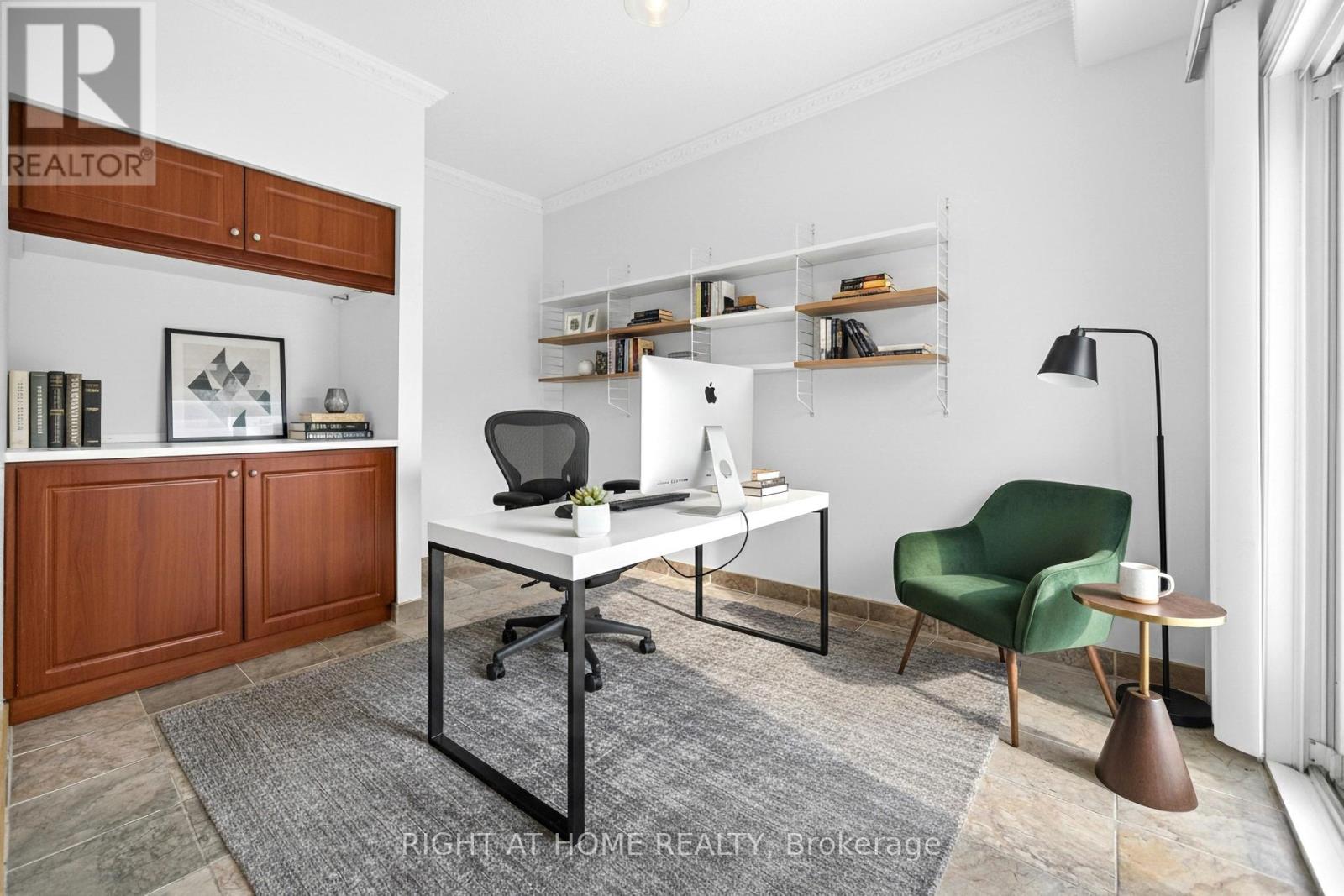 235 - 1837 Eglinton Avenue E, Toronto, Ontario  M4A 2Y4 - Photo 17 - C12737894