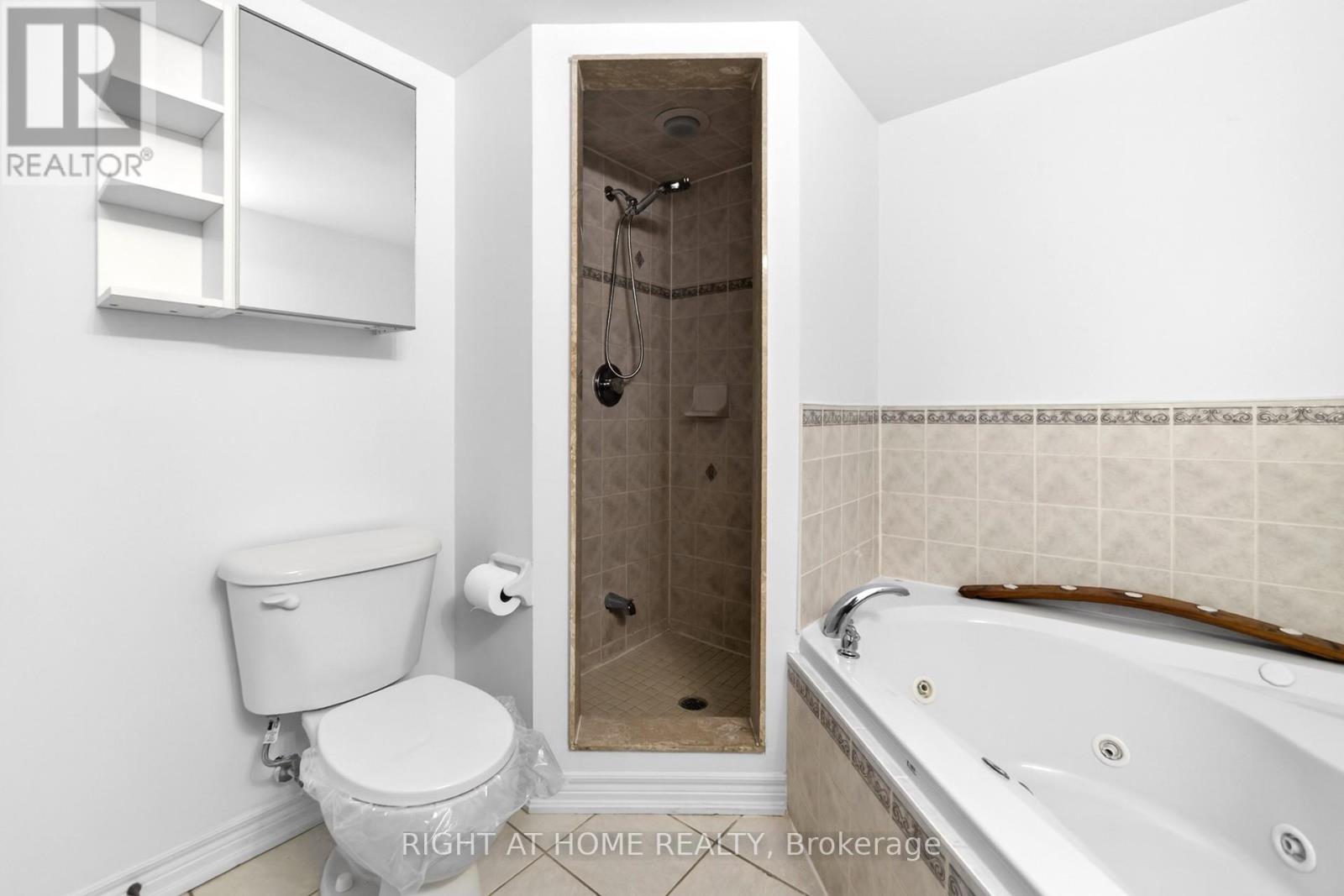 235 - 1837 Eglinton Avenue E, Toronto, Ontario  M4A 2Y4 - Photo 37 - C12737894