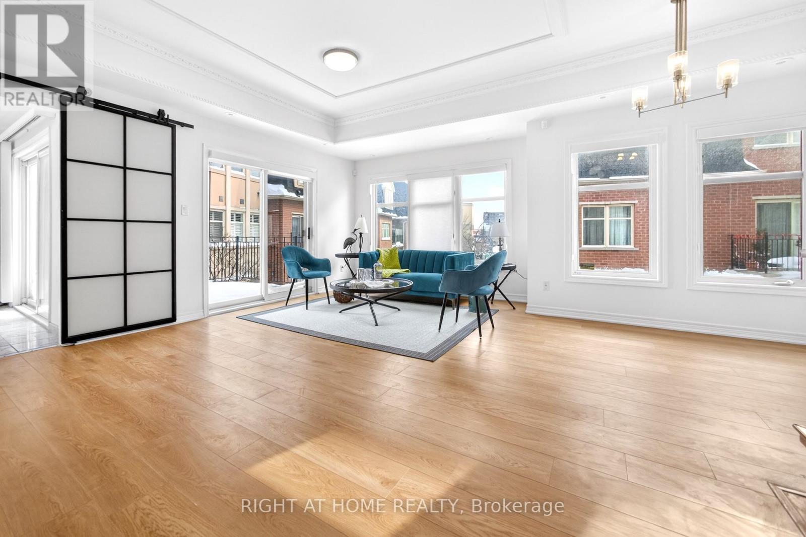 235 - 1837 Eglinton Avenue E, Toronto, Ontario  M4A 2Y4 - Photo 5 - C12737894