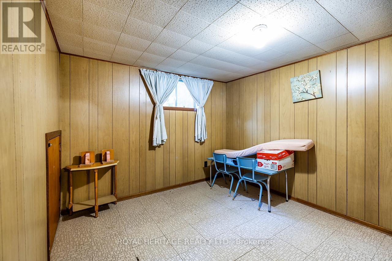 39 Kelsonia Avenue, Toronto, Ontario  M1M 1B2 - Photo 13 - E12737882