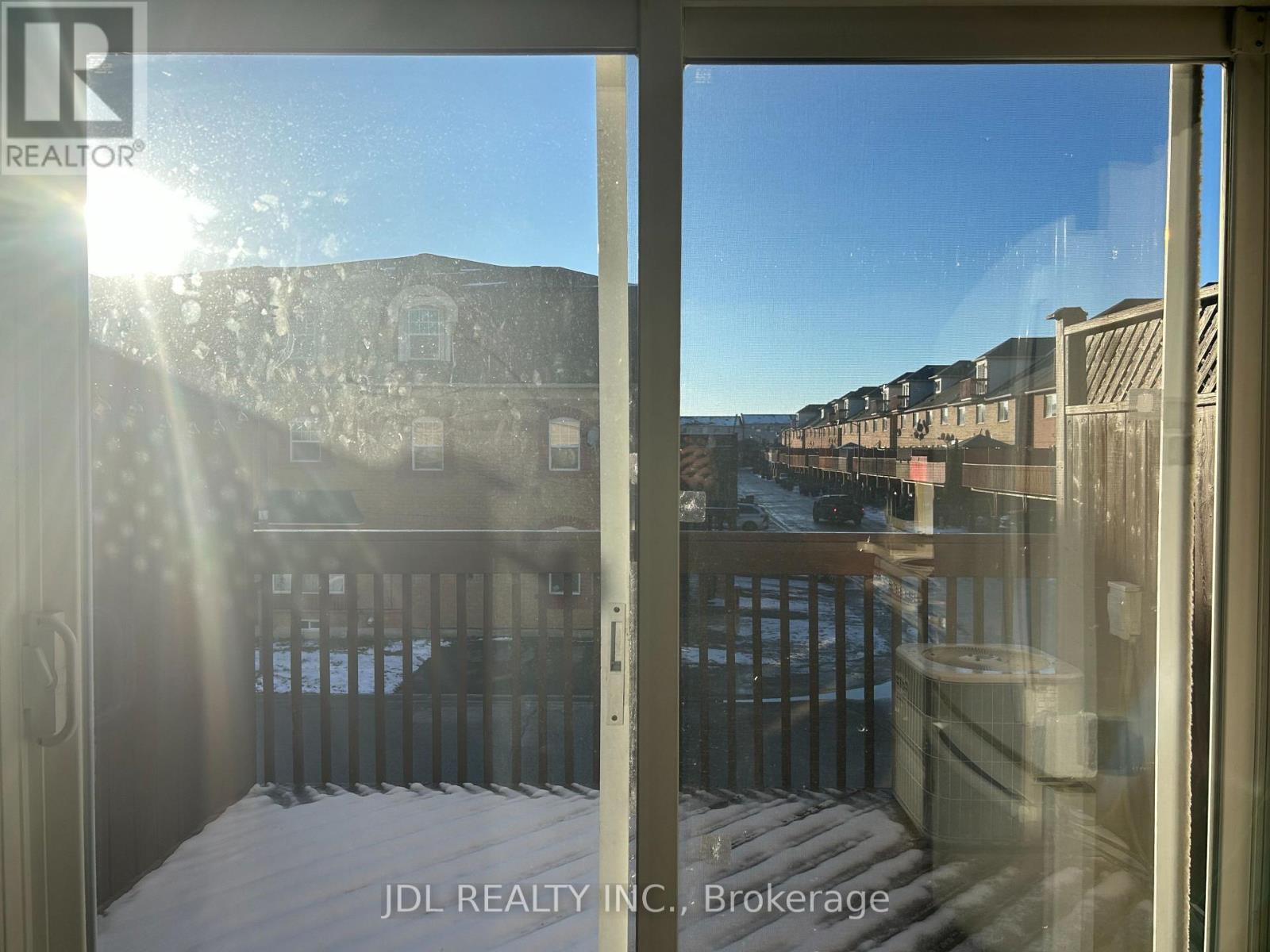 Entire Property - 233a Rouge River Dr Drive, Toronto, Ontario  M1B 6H2 - Photo 2 - E12737934