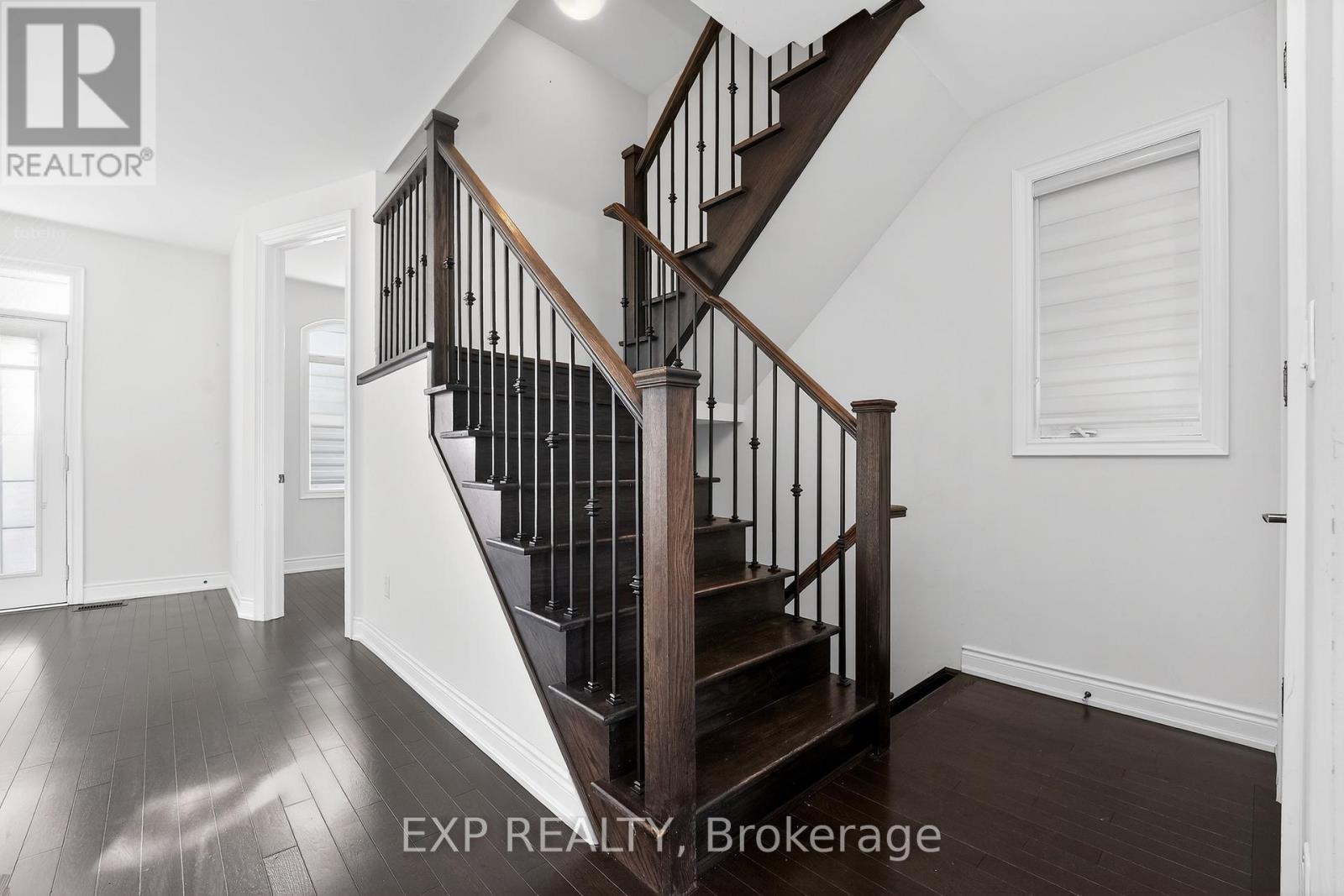 62 Ingleside Street, Vaughan, Ontario  L4L 0H9 - Photo 11 - N12737902