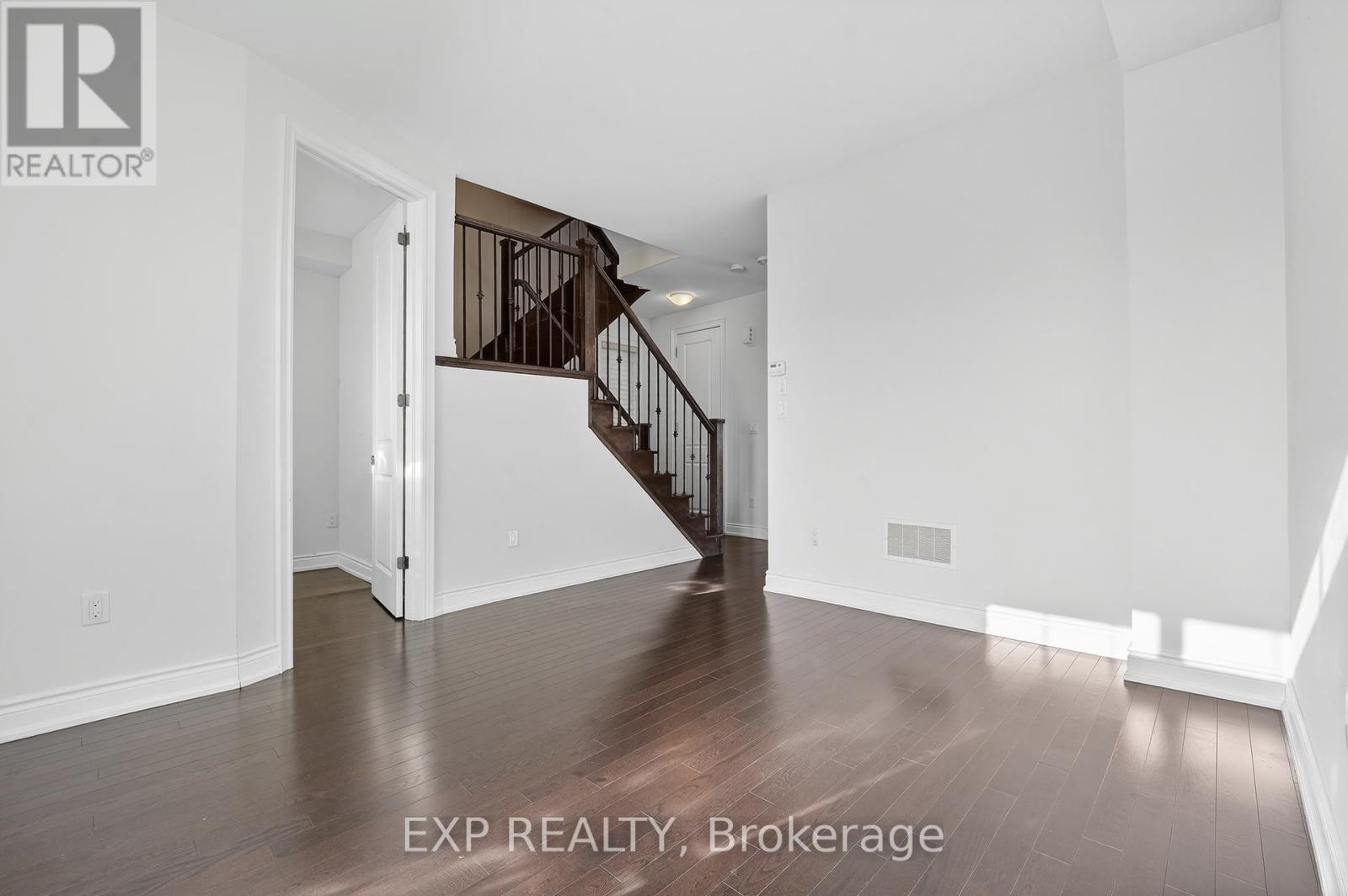 62 Ingleside Street, Vaughan, Ontario  L4L 0H9 - Photo 25 - N12737902