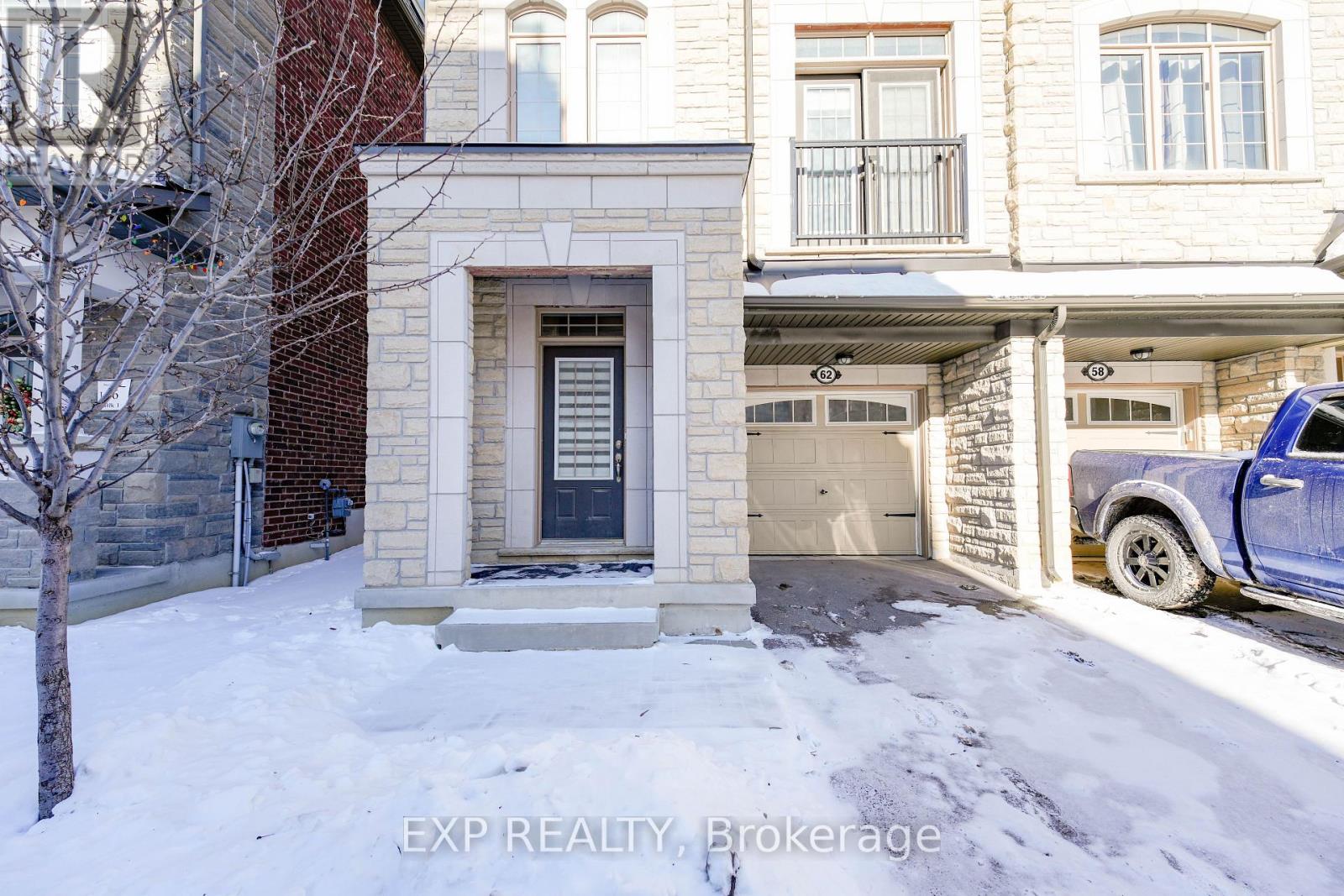 62 Ingleside Street, Vaughan, Ontario  L4L 0H9 - Photo 4 - N12737902
