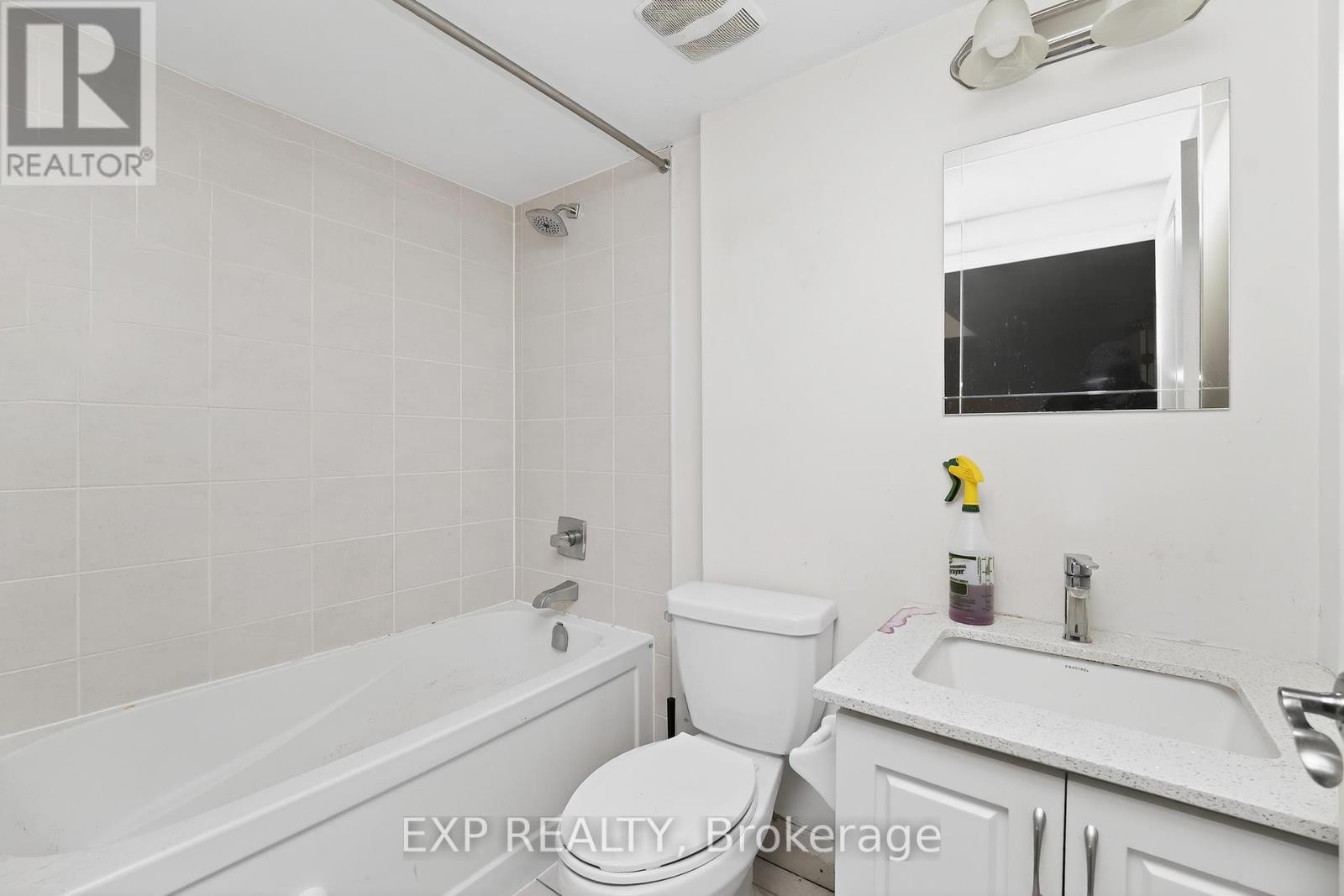 62 Ingleside Street, Vaughan, Ontario  L4L 0H9 - Photo 43 - N12737902