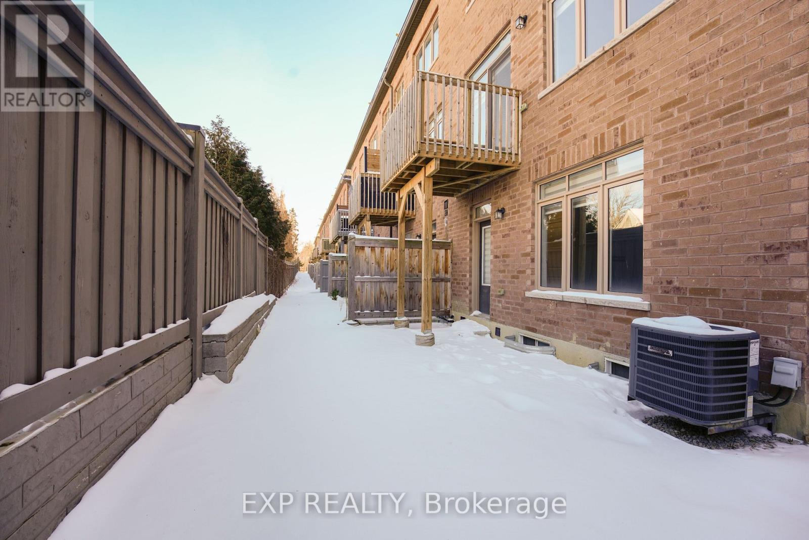 62 Ingleside Street, Vaughan, Ontario  L4L 0H9 - Photo 50 - N12737902