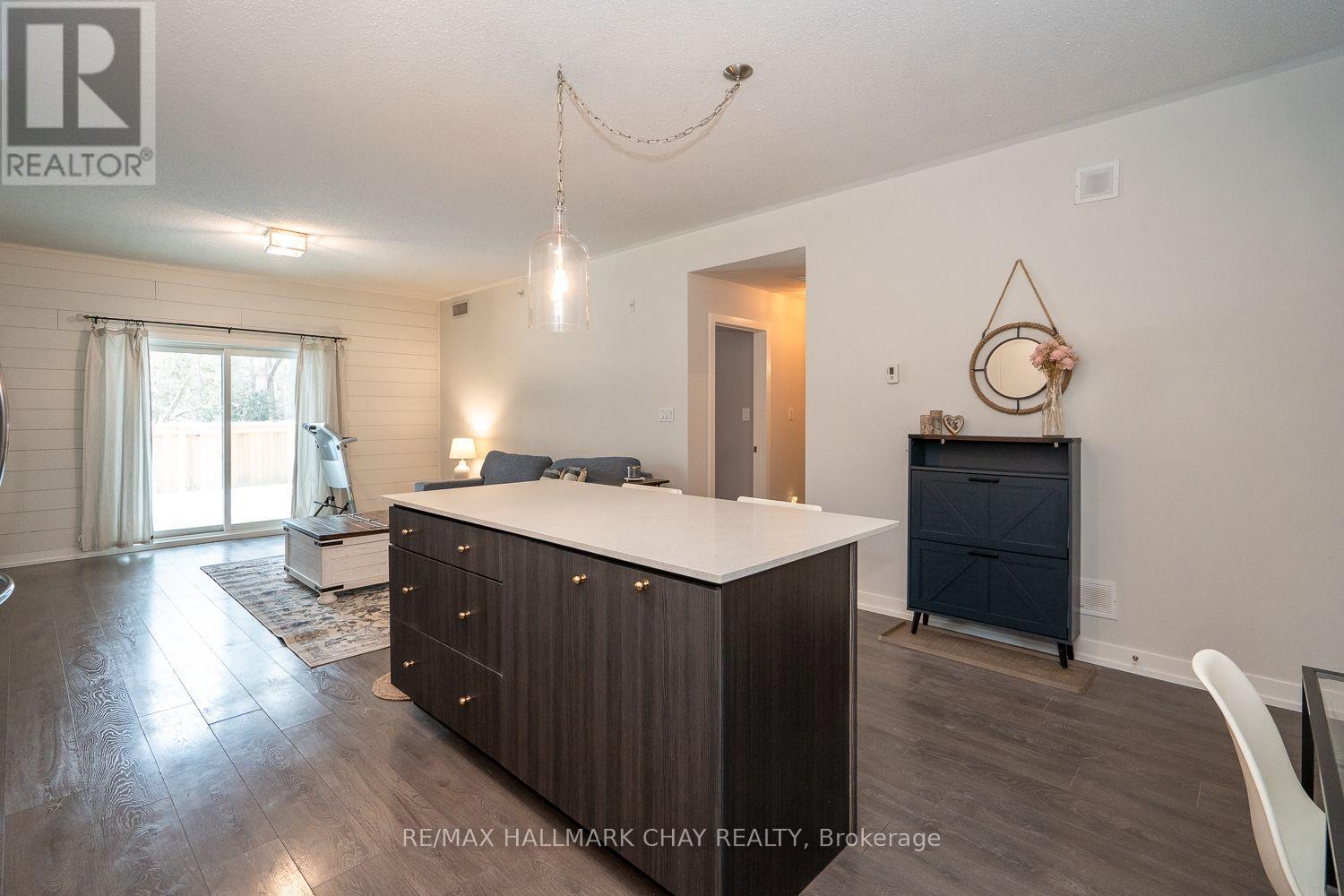 105 - 69 Boyne Street, New Tecumseth, Ontario  L9R 0N5 - Photo 15 - N12737968