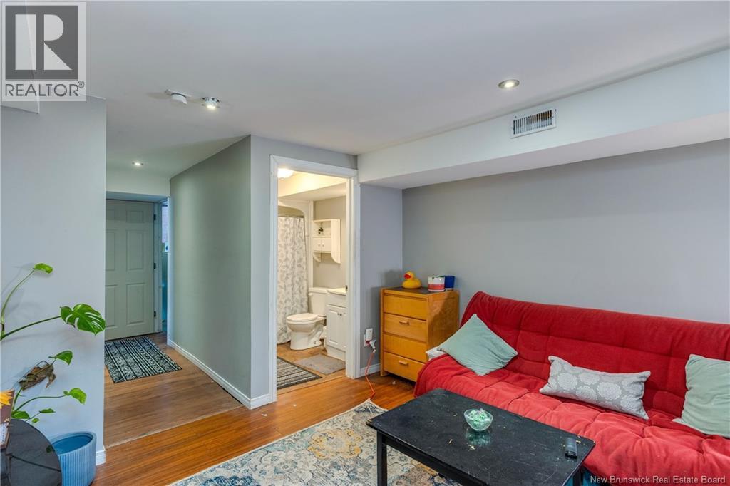 27 St James Street, Sackville, New Brunswick  E4L 4L7 - Photo 34 - NB132774