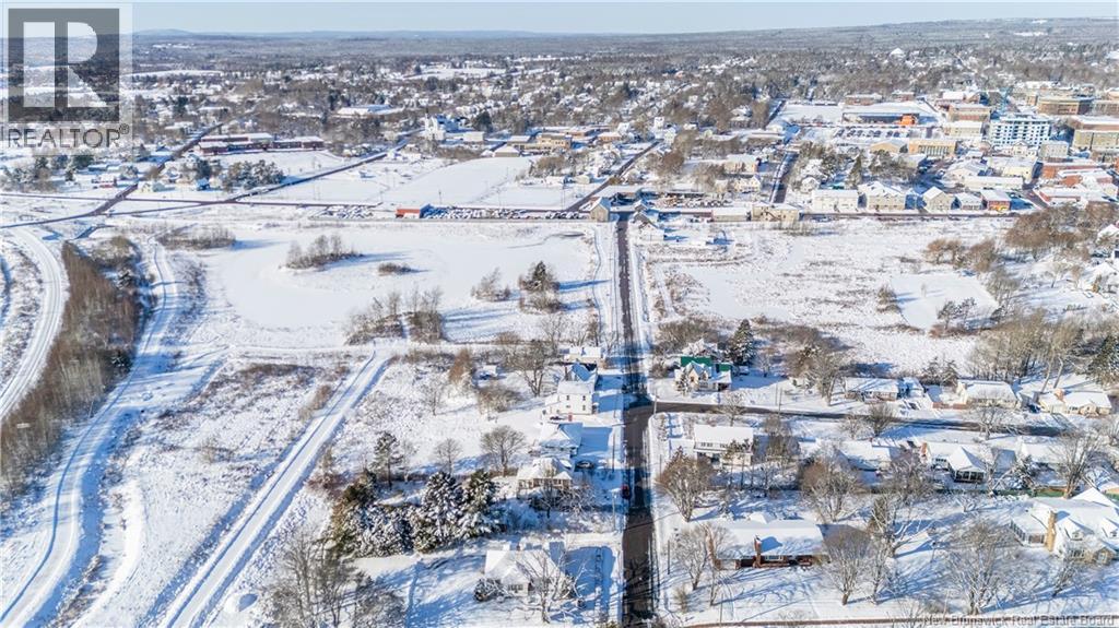 27 St James Street, Sackville, New Brunswick  E4L 4L7 - Photo 4 - NB132774