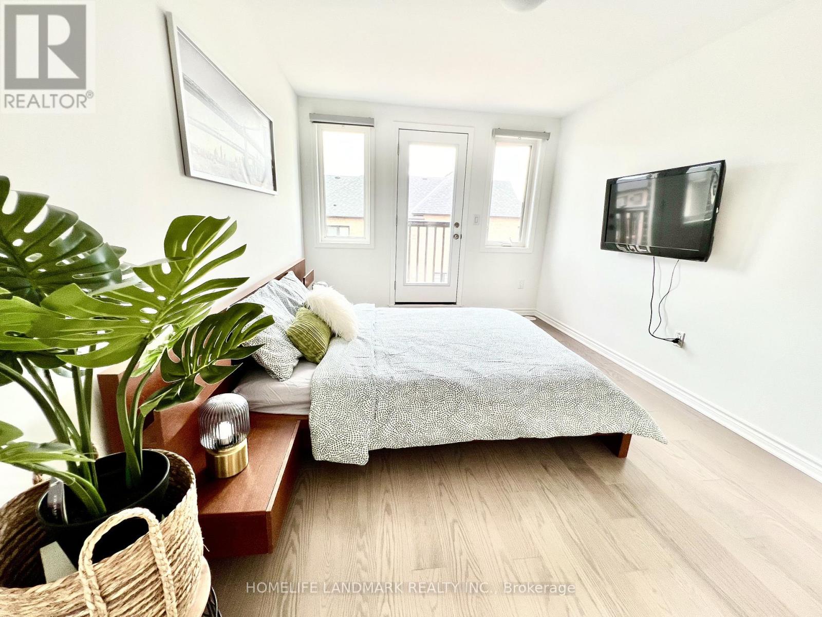 1400 Kaniv Street, Oakville, Ontario  L6M 5P3 - Photo 12 - W12737890