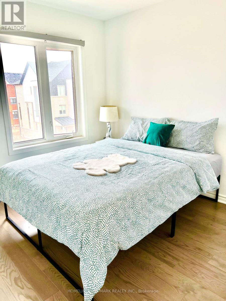 1400 Kaniv Street, Oakville, Ontario  L6M 5P3 - Photo 17 - W12737890