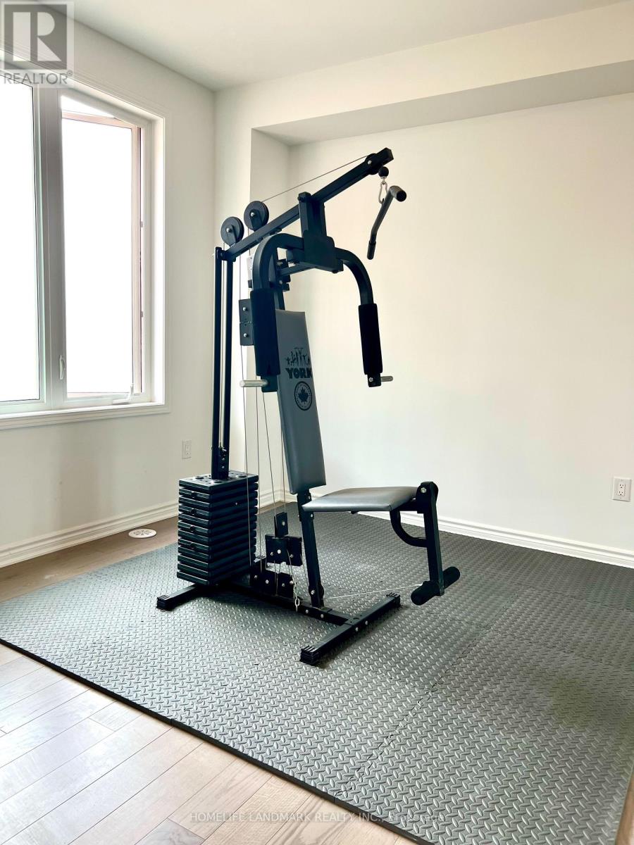 1400 Kaniv Street, Oakville, Ontario  L6M 5P3 - Photo 25 - W12737890