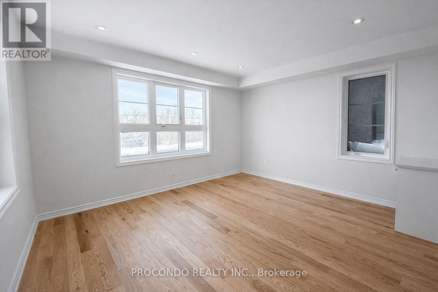 5925 Saigon Street, Mississauga, Ontario  L5V 2V9 - Photo 6 - W12737900