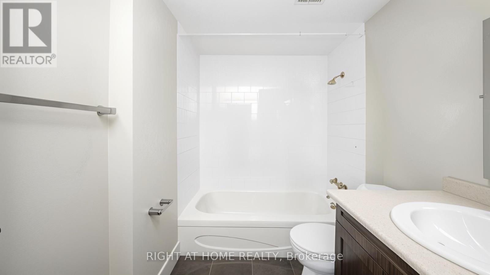 1002 - 133 Herkimer Street, Hamilton, Ontario  L8P 2H3 - Photo 15 - X12737884