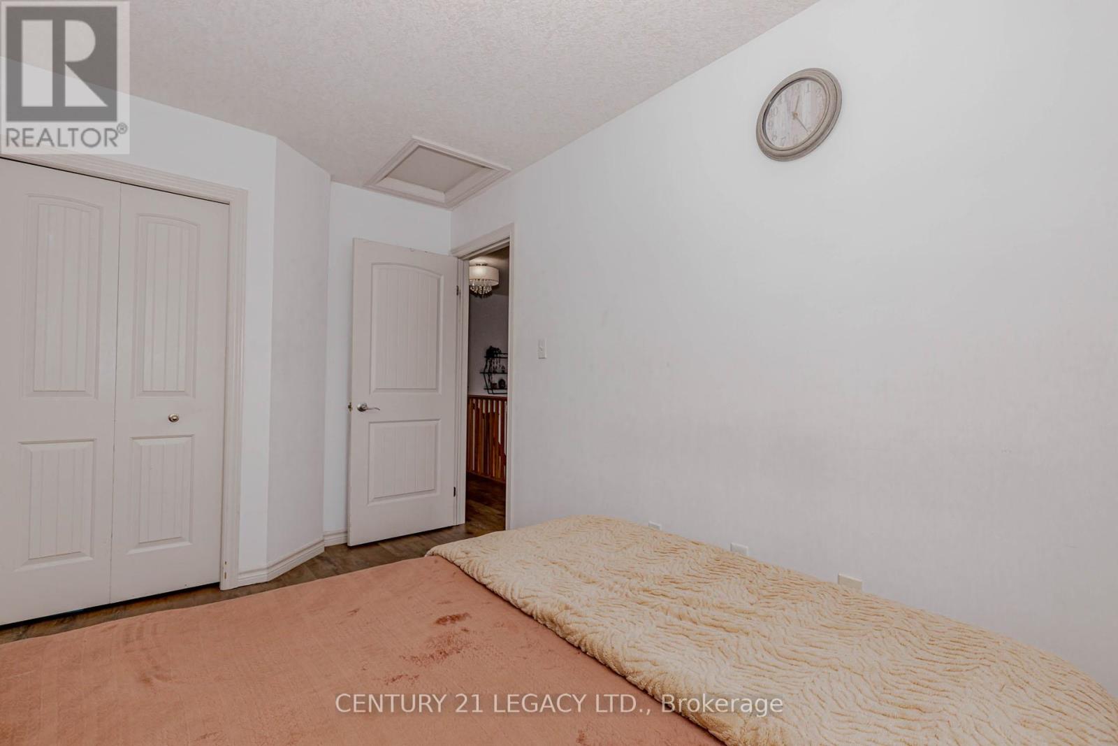 35 Oldfield Drive, Guelph, Ontario  N1L 0K6 - Photo 39 - X12737892